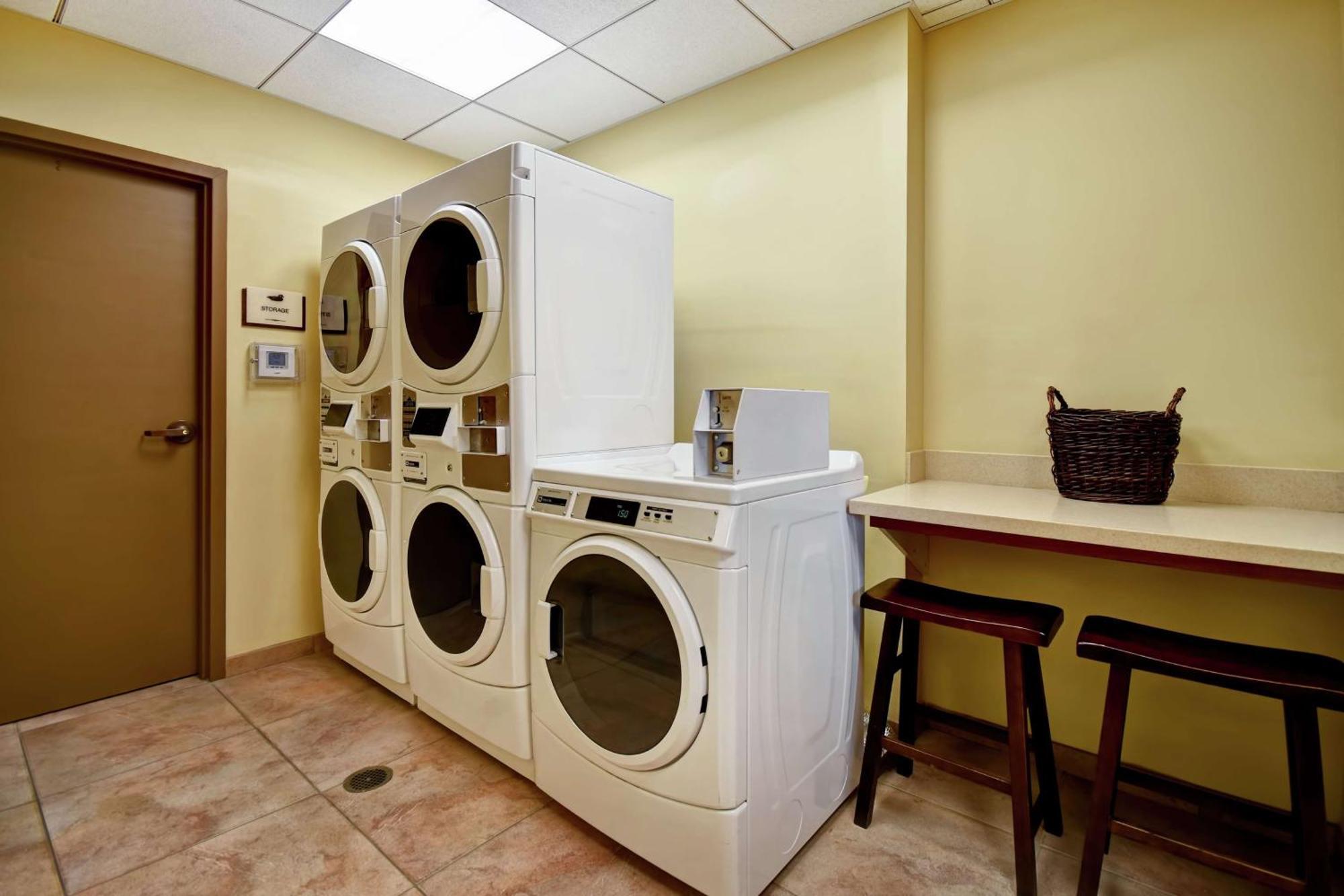 Homewood Suites By Hilton Kalispell Extérieur photo